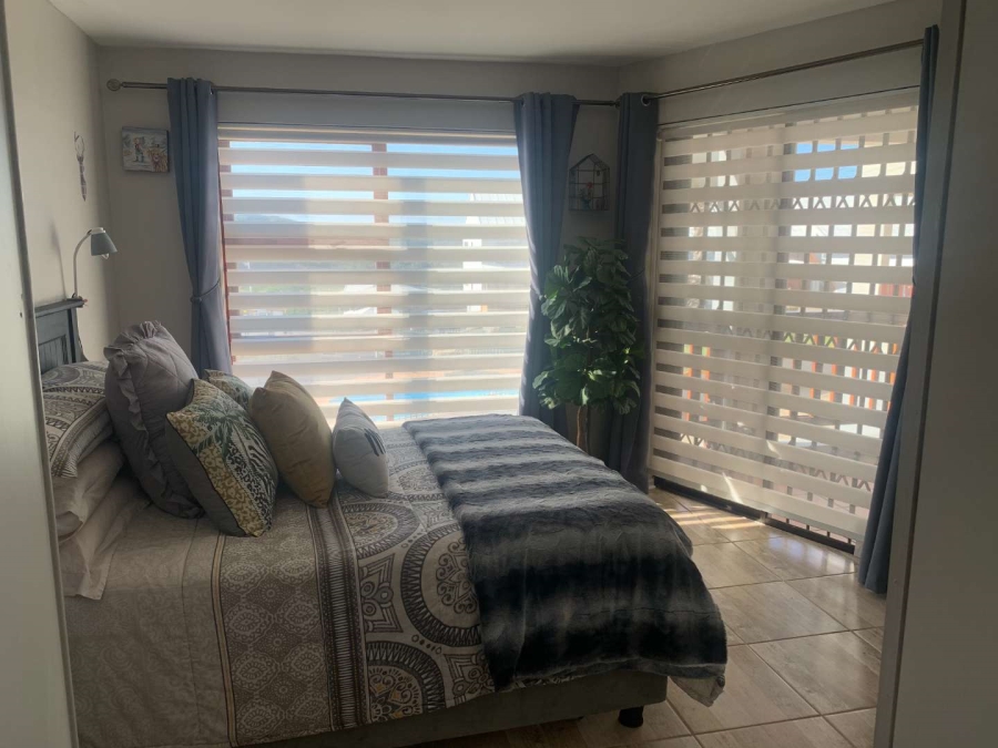 To Let 2 Bedroom Property for Rent in De Bakke Western Cape